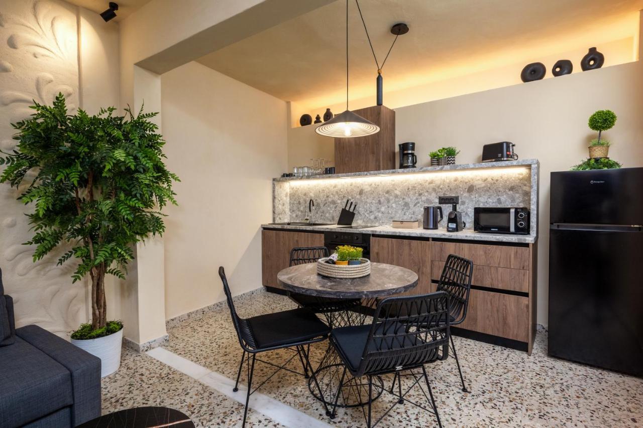 Townhall Apartment Сими Екстериор снимка