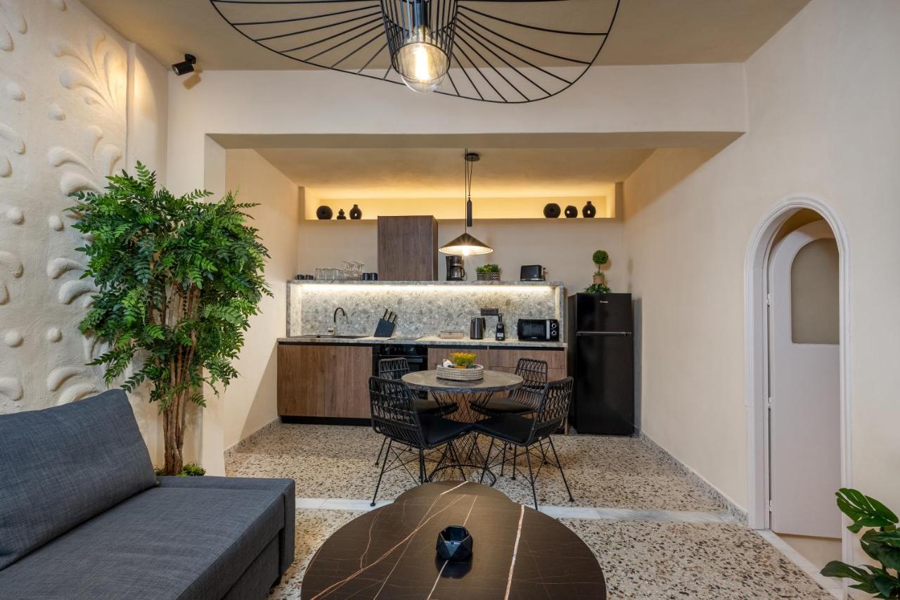 Townhall Apartment Сими Екстериор снимка